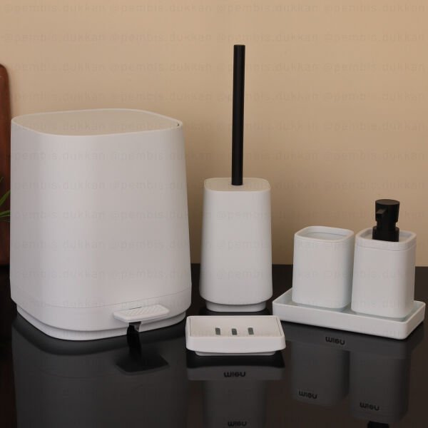 MN KARE BEYAZ 6 PARÇA BANYO SET 9H25