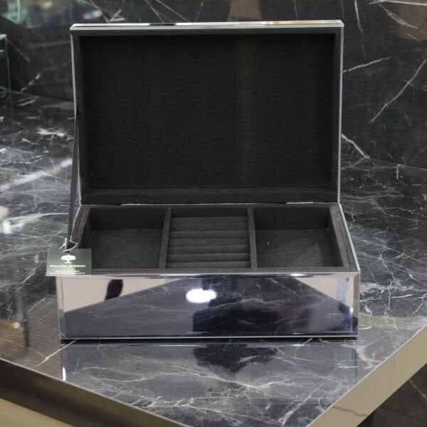 1 ADET DİKDÖRTGEN FÜME BÖLMELİ MÜCEVHER KUTUSU