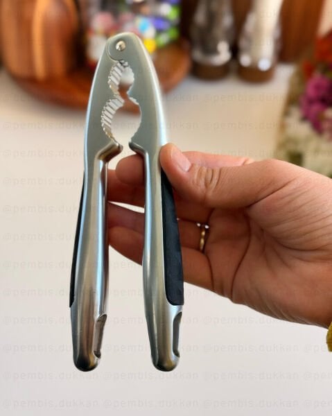 1 ADET MN METAL FINDIK & CEVİZ KIRACAĞI (1387)