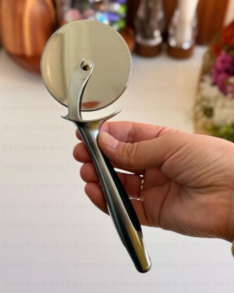 1 ADET MN METAL KESİM PİZZA RULETİ (1388)