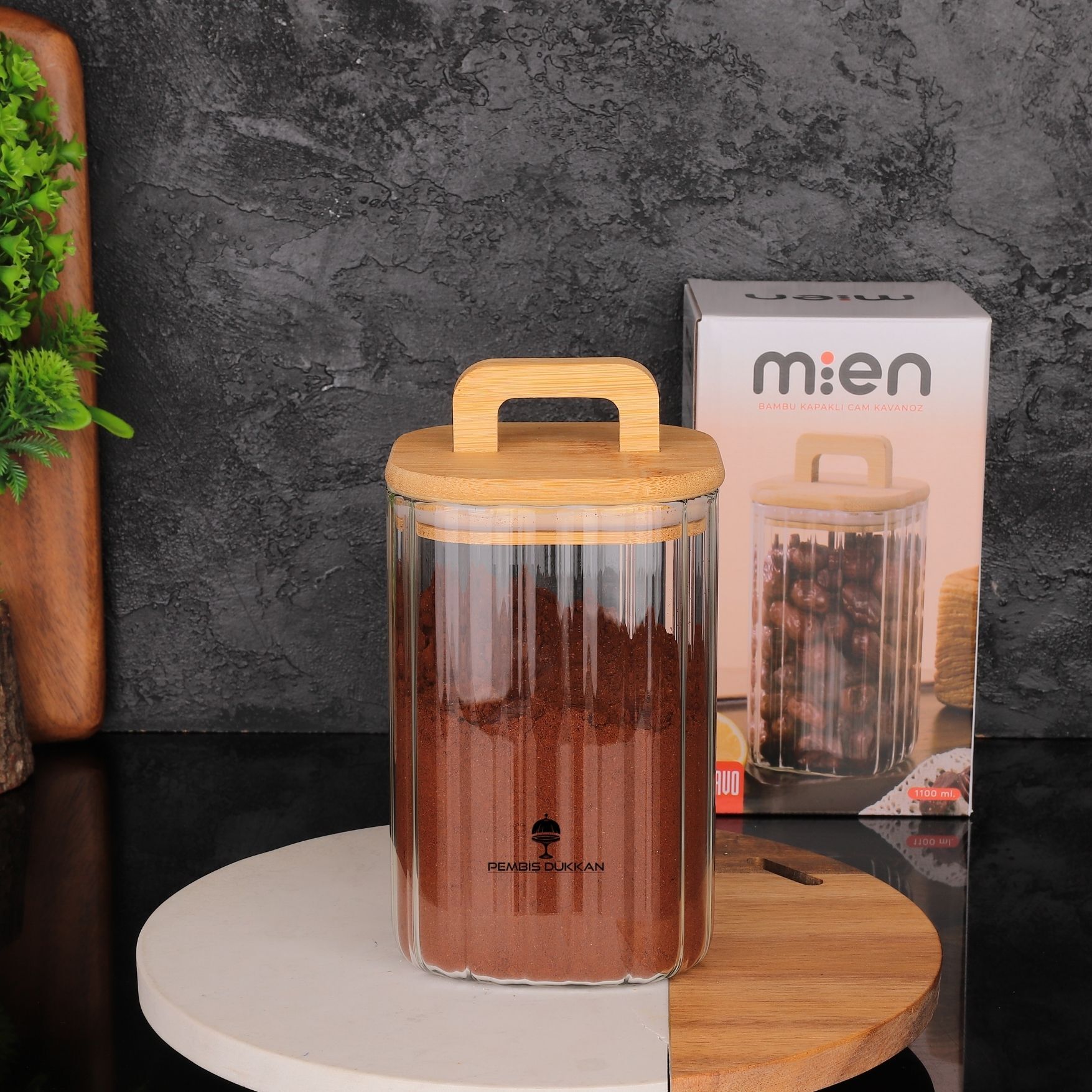 1 ADET BAMBU KAPAKLI KARE 1100 ML ÇİZGİLİ KAVANOZ (094)