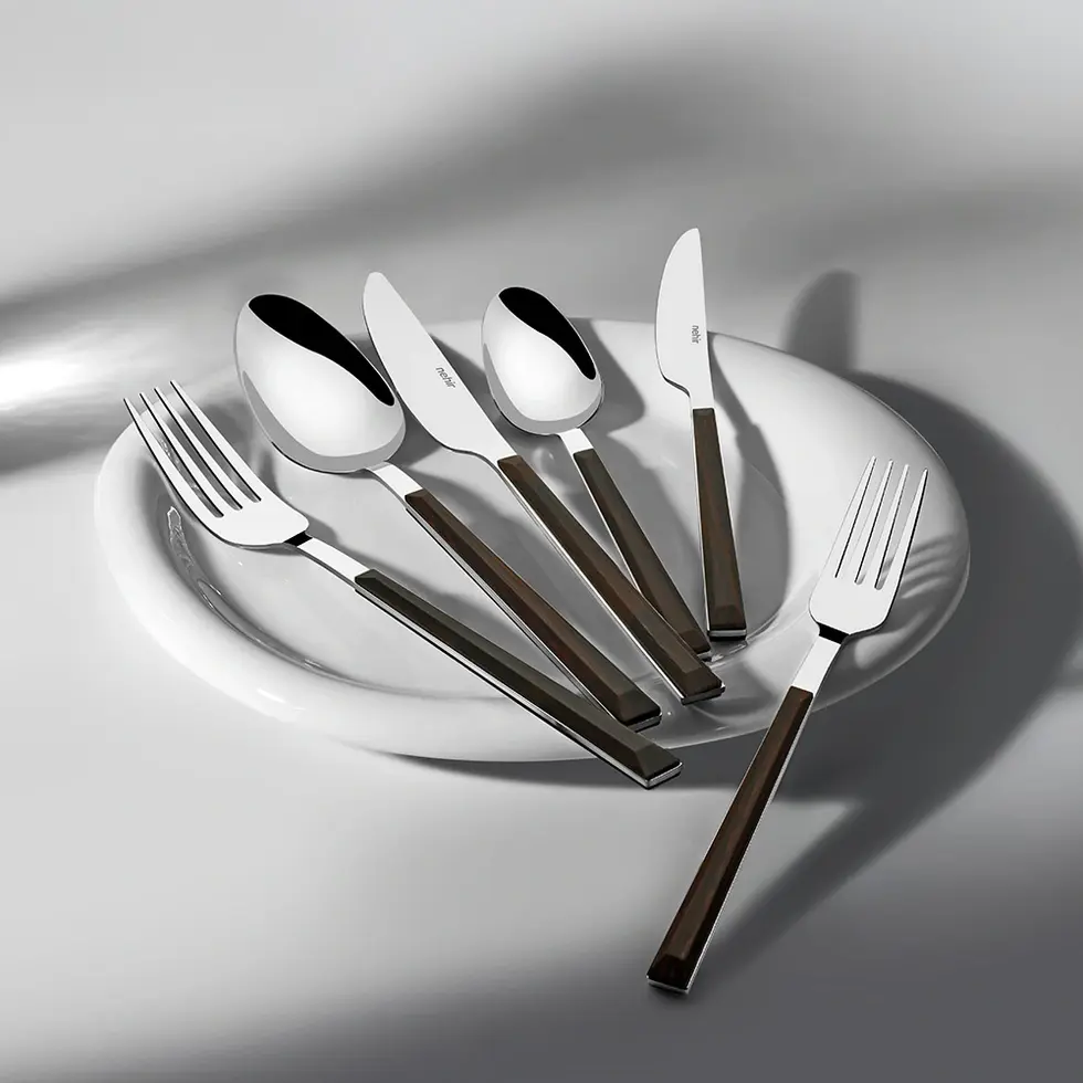 VİOLE AHŞAP SAPLI 6 KİŞİLİK  36 PARÇA  ÇATAL BIÇAK TAKIMI