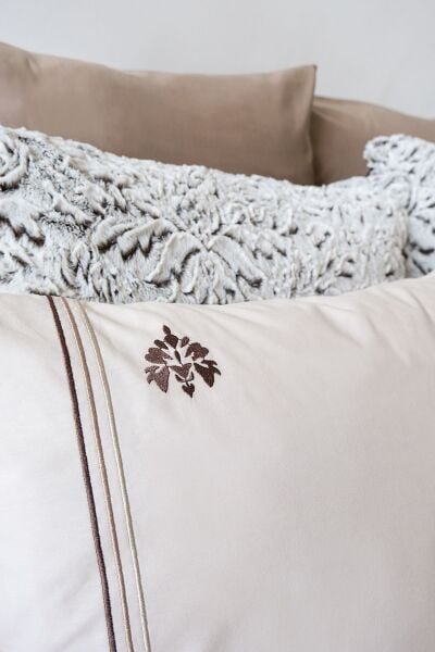 WİLD HOME ÇİFT KİŞİLİK KÜRKLÜ YATAK ÖRTÜSÜ -VENDİTA KAHVE