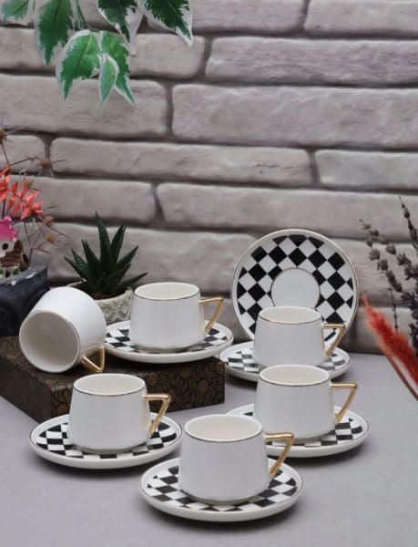 6 KİŞİLİK SİYAH DAMALI FİNCAN TAKIMI