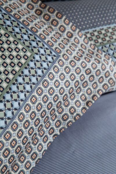 ELEGANCE SATEN ÇİFT KİŞİLİK NEVRESİM TAKIMI - REGİNA İNDİGO