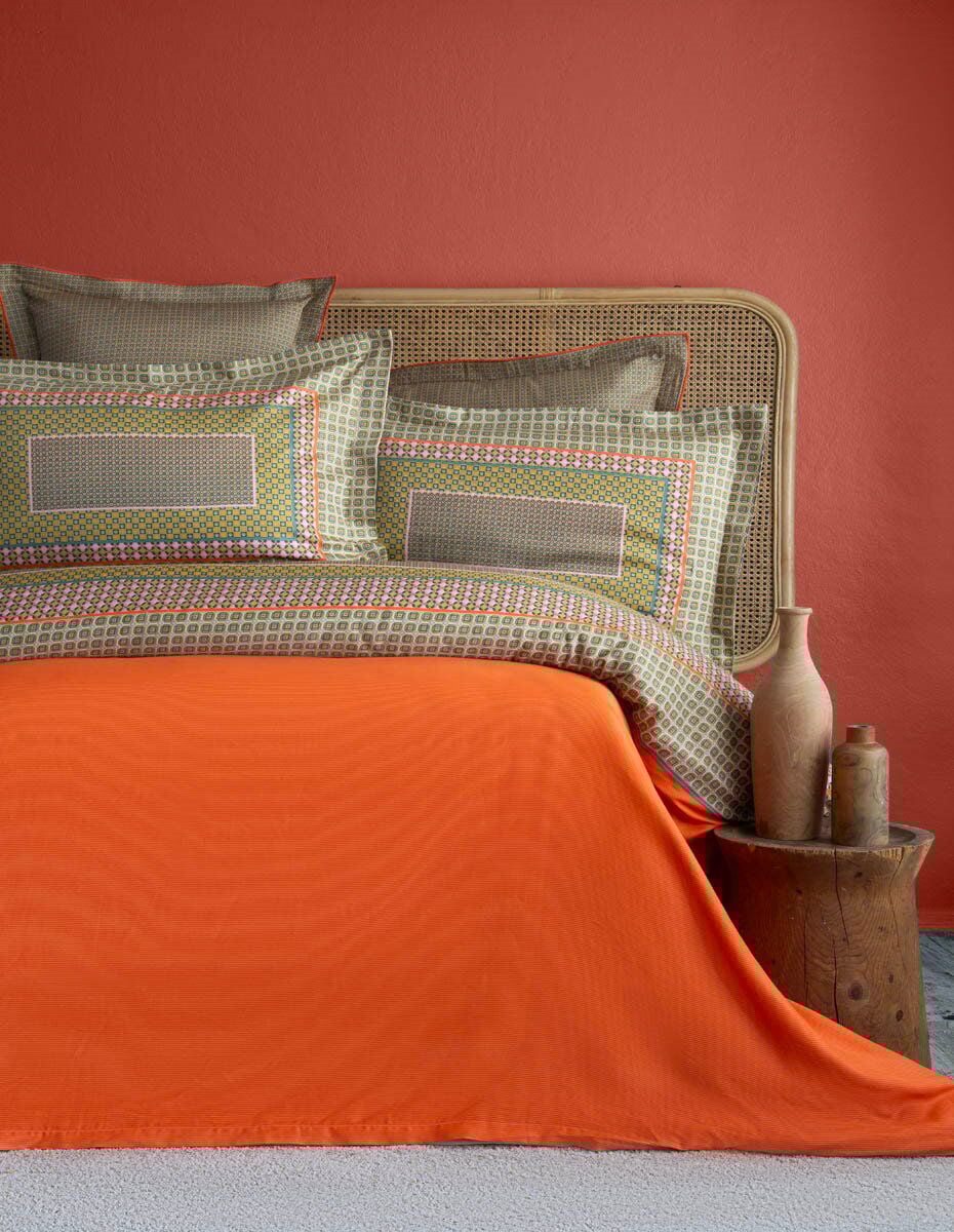 ELEGANCE SATEN ÇİFT KİŞİLİK NEVRESİM TAKIMI - REGİNA ORANGE