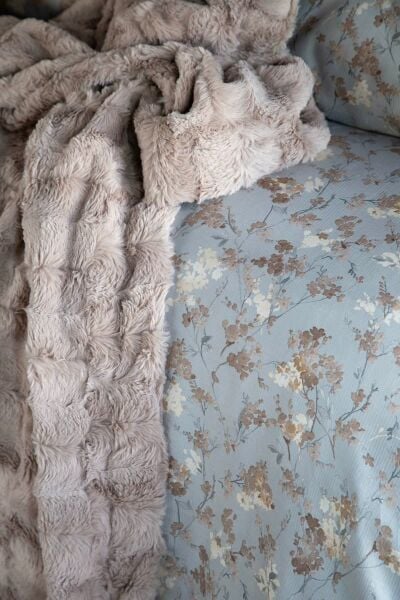 BRİELLA ÇİFT KİŞİLİK YATAK ÖRTÜLÜ NEVRESİM TAKIMI - VİZON