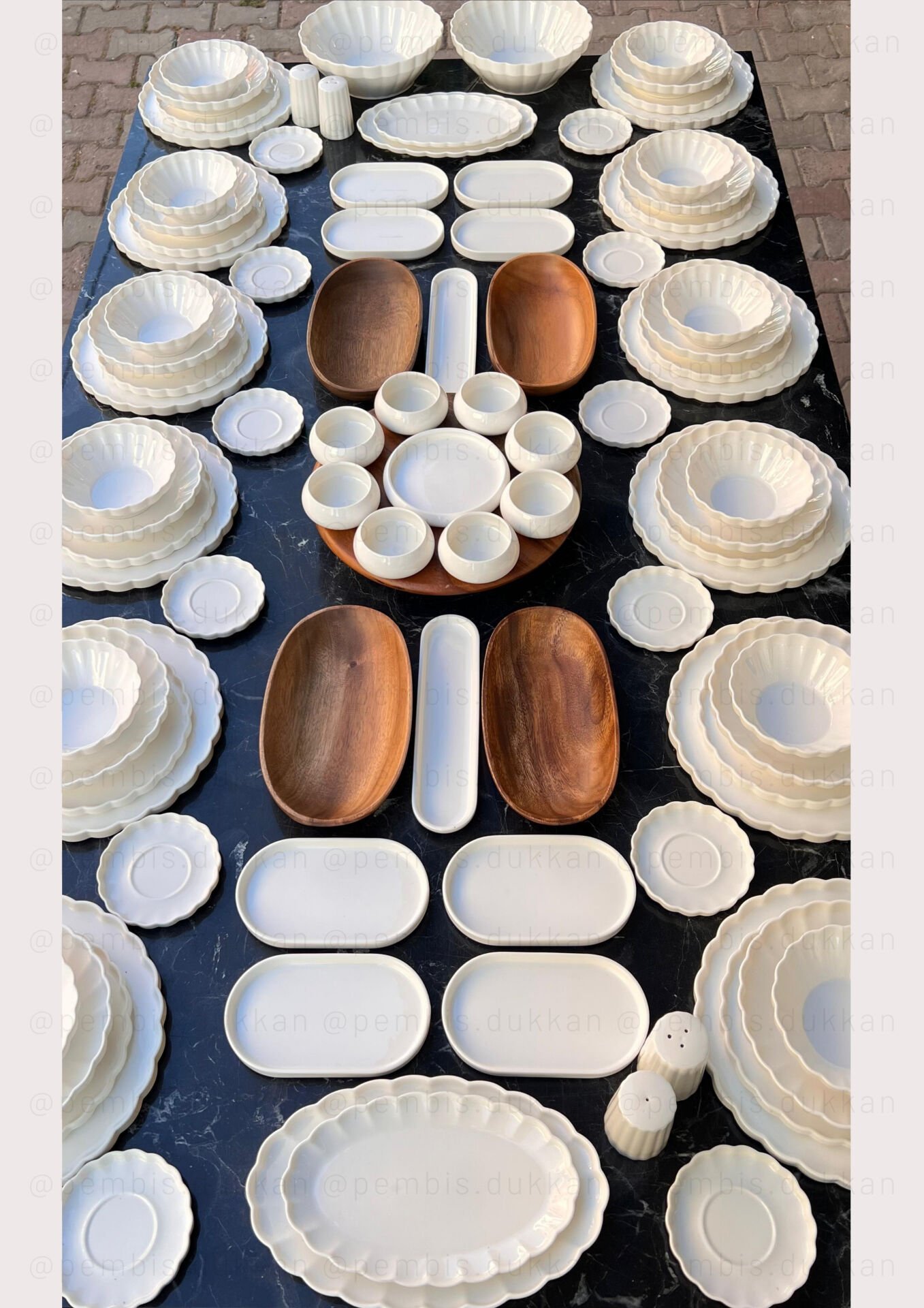 İSTİRİDYE 12 KİŞİLİK 94 PARÇA YEMEK & KAHVALTI TAKIMI