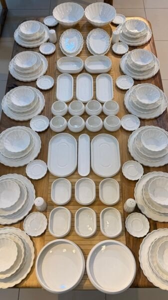 İSTİRİDYE 12 KİŞİLİK 94 PARÇA YEMEK & KAHVALTI TAKIMI