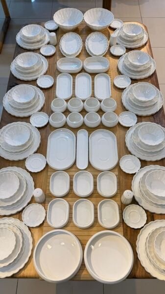 İSTİRİDYE 12 KİŞİLİK 94 PARÇA YEMEK & KAHVALTI TAKIMI