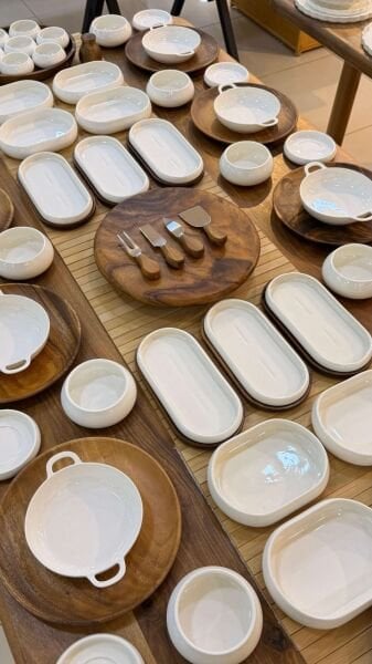 77 PARÇA AKASYA PORSELEN 5 ÇAYI & KAHVALTI SET (KİŞİ ADEDİNİ SEÇİNİZ)