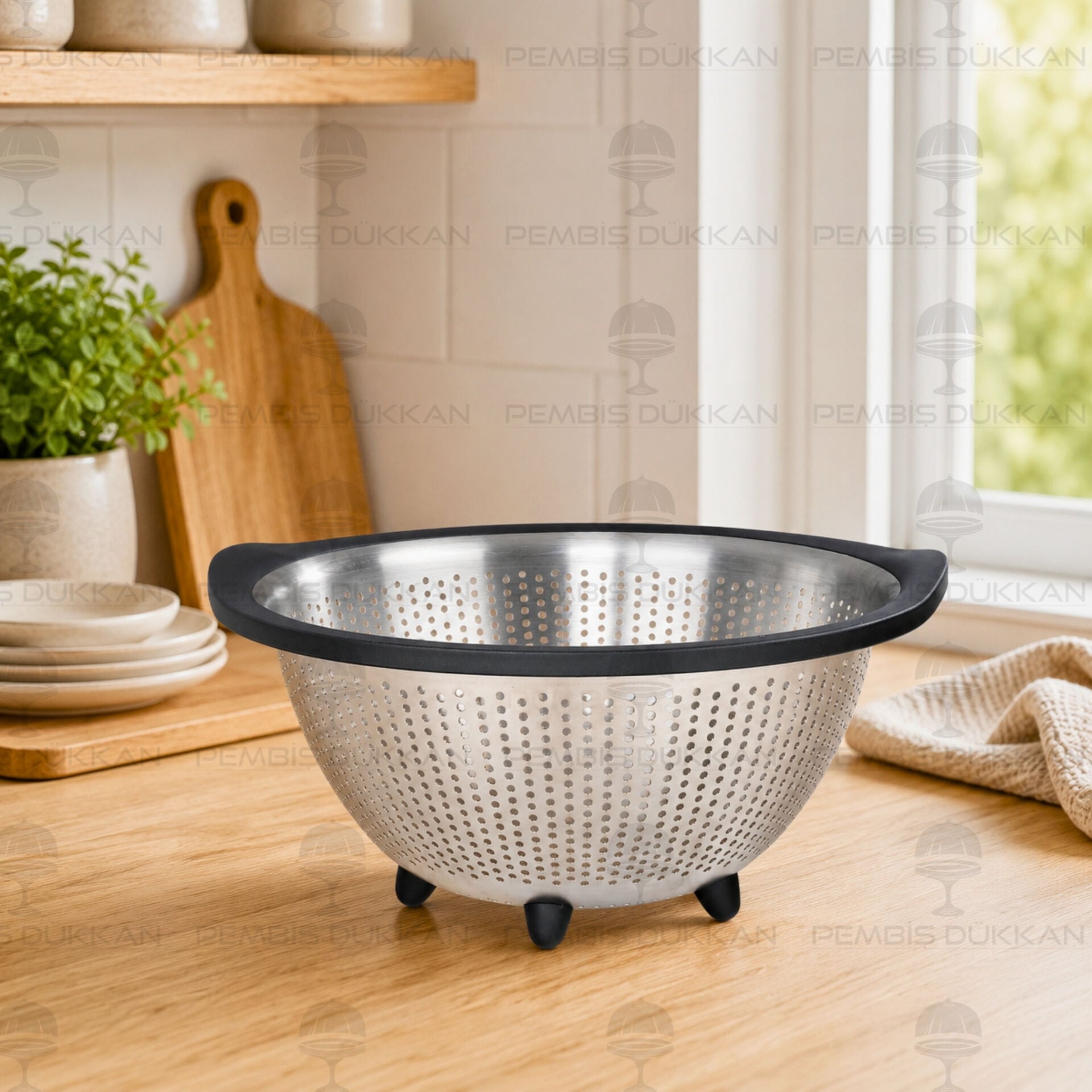 Gastro 23 cm Siyah Ayaklı 18/10 Paslanmaz Çelik Süzgeç (SUZ-07)