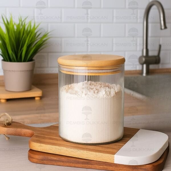 YUVİ 600ML BAMBU KAPAKLI, SIK ÇİZGİLİ KAVANOZ (BOR001)