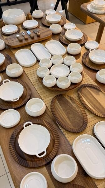 76 PARÇA AKASYA PORSELEN 5 ÇAYI & KAHVALTI SET (KİŞİ ADEDİNİ SEÇİNİZ)