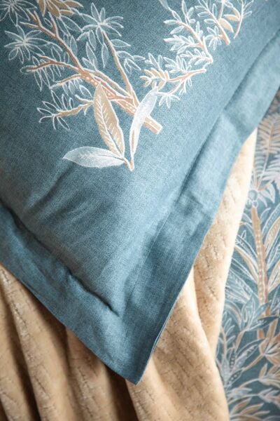 TAMMY BEJ ÇİFT KİŞİLİK YATAK ÖRTÜLÜ NEVRESİMLİ SET