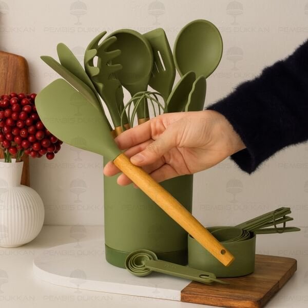 YEŞİL MAYLİS 22 PARÇA, AKASYA SAPLI SİLİKON SET