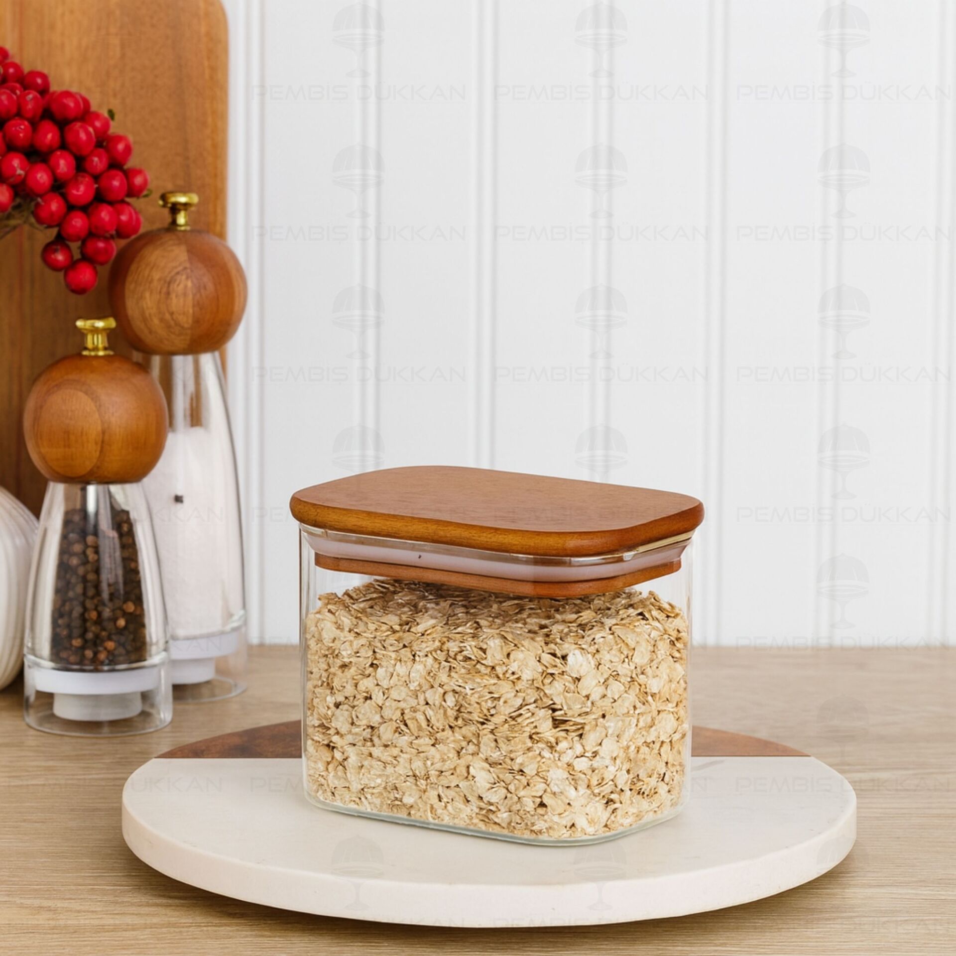 DİKDÖRTGEN 650ML AKASYA KAPAKLI KAVANOZ (BOR97)