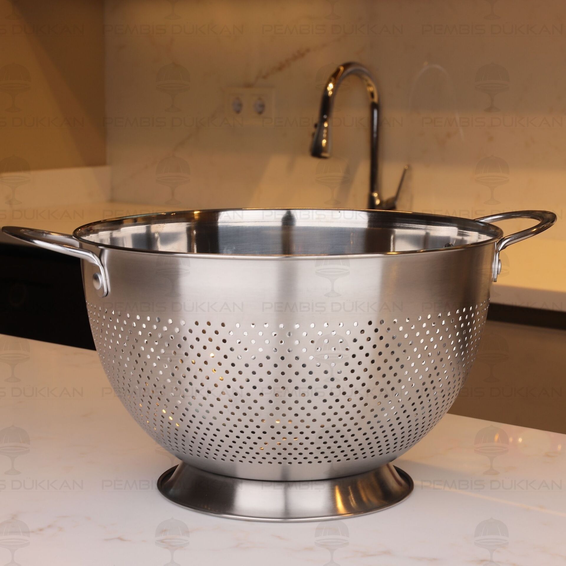 GASTRO 26CM AYAKLI 18/10 PASLANMAZ ÇELİK SÜZGEÇ