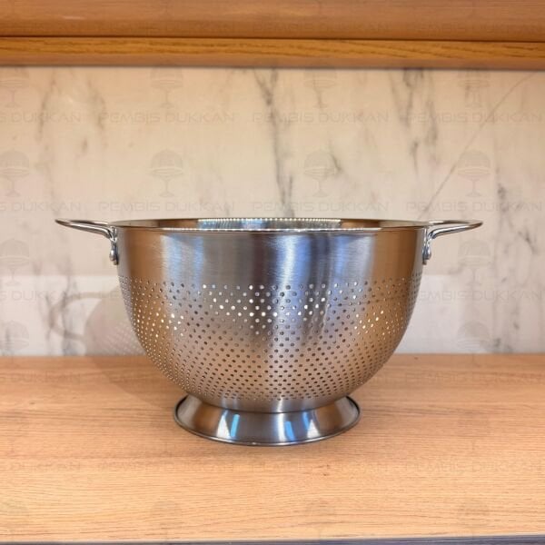 GASTRO 26CM AYAKLI 18/10 PASLANMAZ ÇELİK SÜZGEÇ
