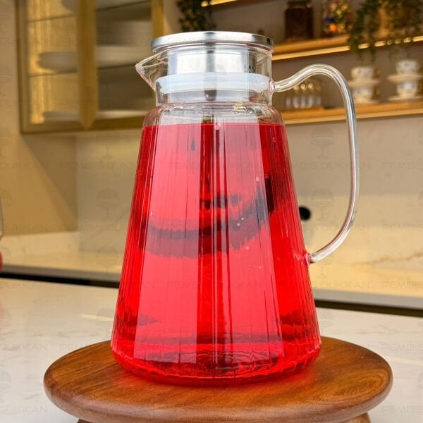 1800ML ÇİZGİLİ, METAL KAPAKLI BOROSİLİKAT CAM SÜRAHİ (77005)