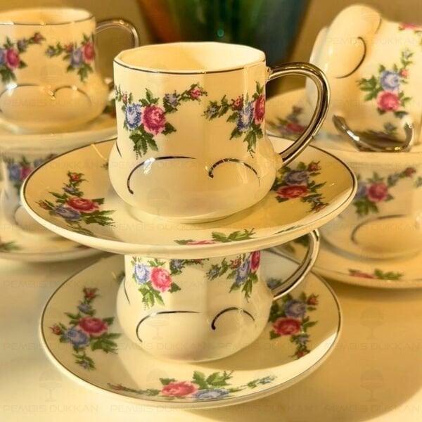 KANAVİÇE DESENLİ, GÜMÜŞ YALDIZLI 6 KİŞİLİK FİNCAN TAKIMI (MN 0368)