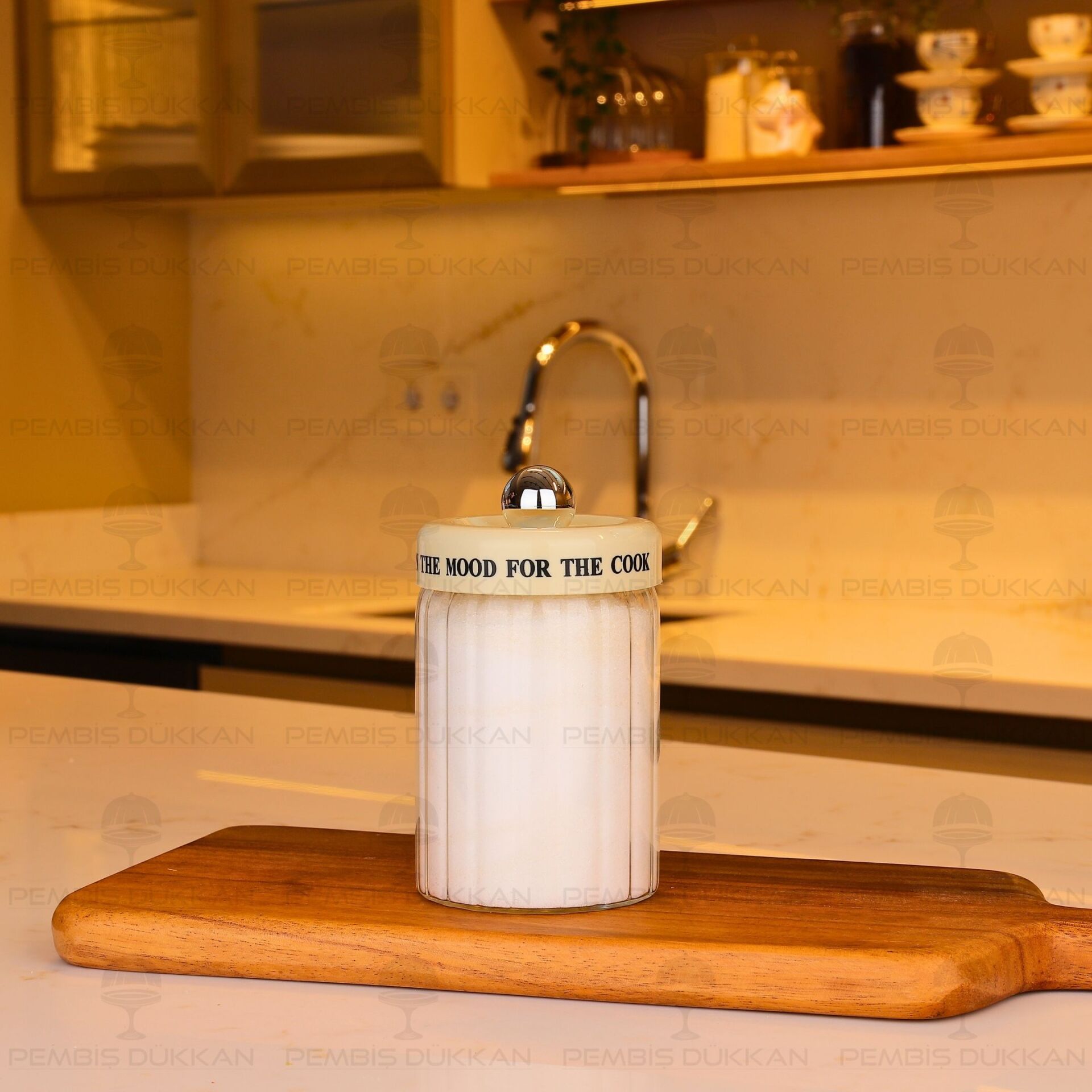 MEST 450ML PLASTİK KAPAKLI, ÇİZGİLİ BAHARATLIK (3H10)