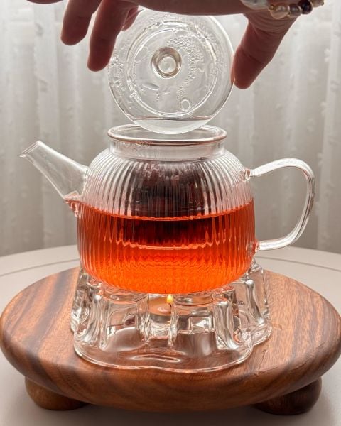 THN 600ML CAM SÜZGEÇLİ DEMLİK (76298)