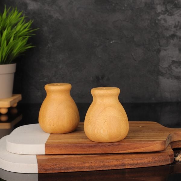 1 ADET BAMBU MİNNAK TUZLUK (7B30)