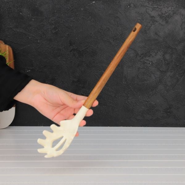 AKASYA SAPLI KREM SİLİKON MAKARNA KEPÇESİ (1196)