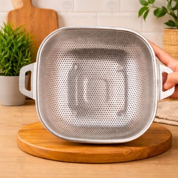 24CM KARE KULPLU, ÇELİK SÜZGEÇ (SZG364)