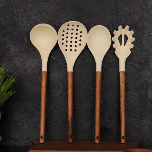 4LÜ AKASYA SAPLI KREM SİLİKON SET NO2