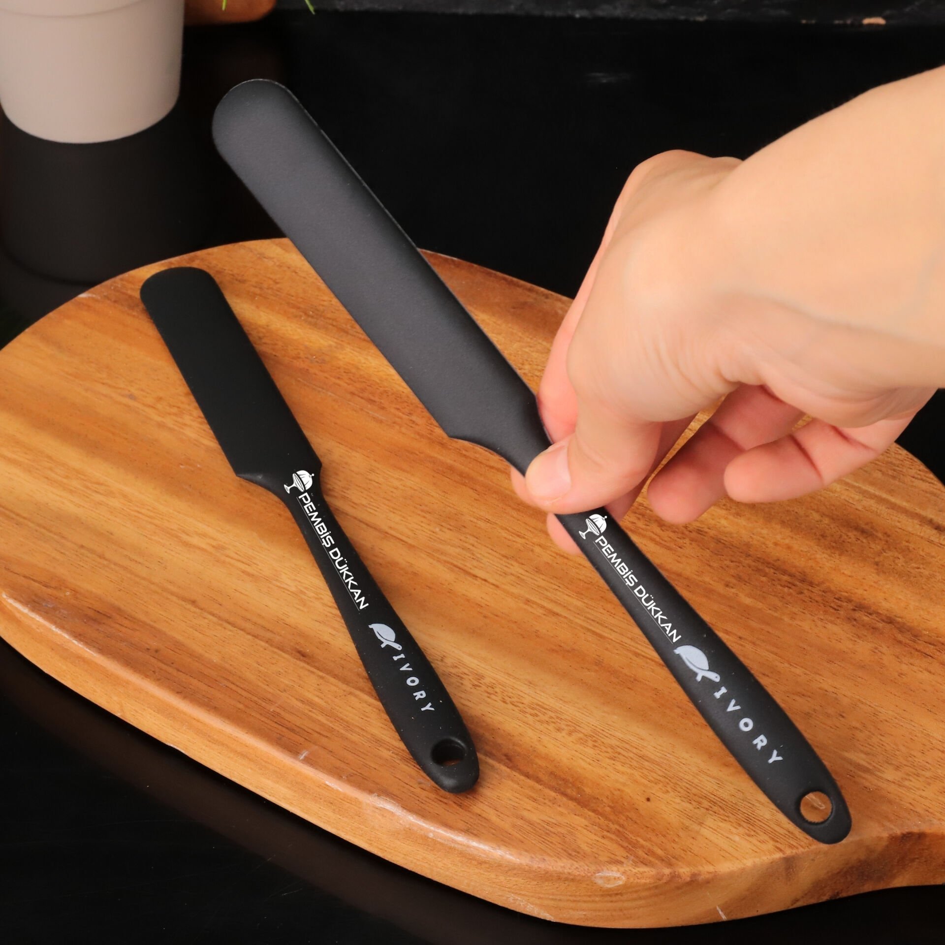 1 ADET İVY SİLİKON KÜÇÜK KREMA SPATULASI SİYAH  (SL106)
