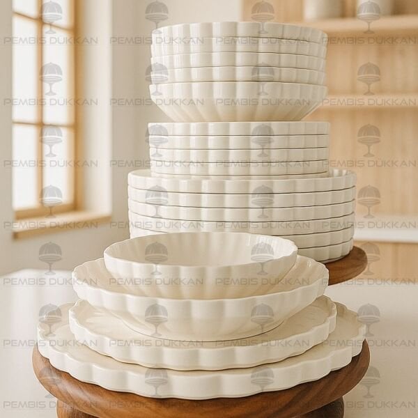 İSTİRİDYE 6 KİŞİLİK 29 PARÇA BEYAZ PORSELEN YEMEK TAKIMI