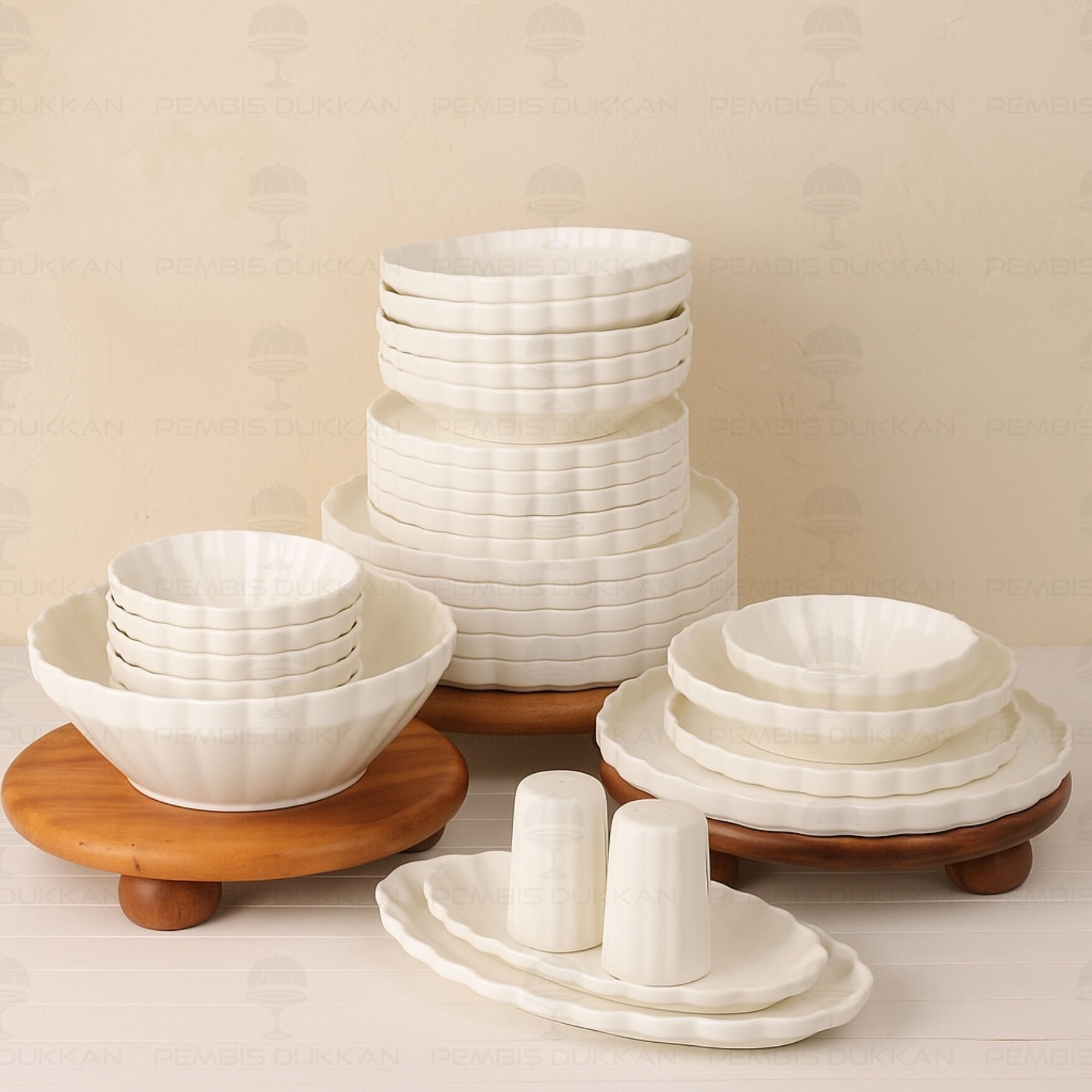 İSTİRİDYE 6 KİŞİLİK 29 PARÇA BEYAZ PORSELEN YEMEK TAKIMI