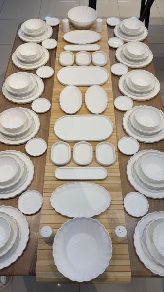 12 KİŞİLİK İSTİRİDYE SADE YEMEK & KAHVALTI PORSELEN SET NO 1