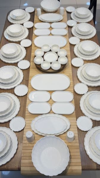 12 KİŞİLİK İSTİRİDYE SADE YEMEK & KAHVALTI PORSELEN SET NO 3