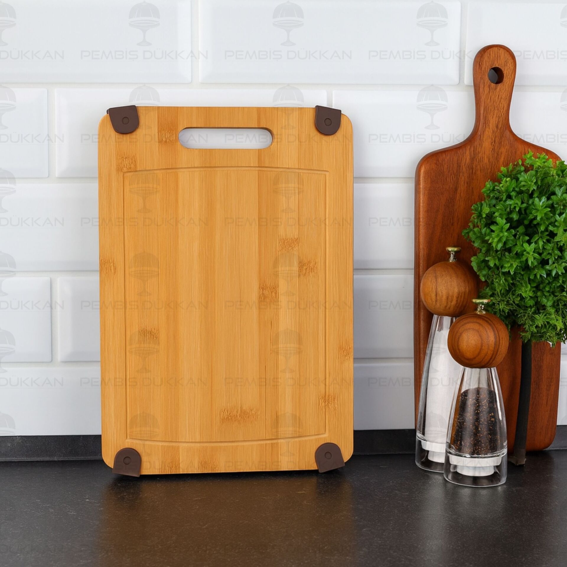 BAMBU DİKDÖRTGEN SİLİKON KENARLI KESİM PANO - KESME TAHTASI (1300)