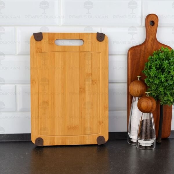 BAMBU DİKDÖRTGEN SİLİKON KENARLI KESİM PANO - KESME TAHTASI (1300)