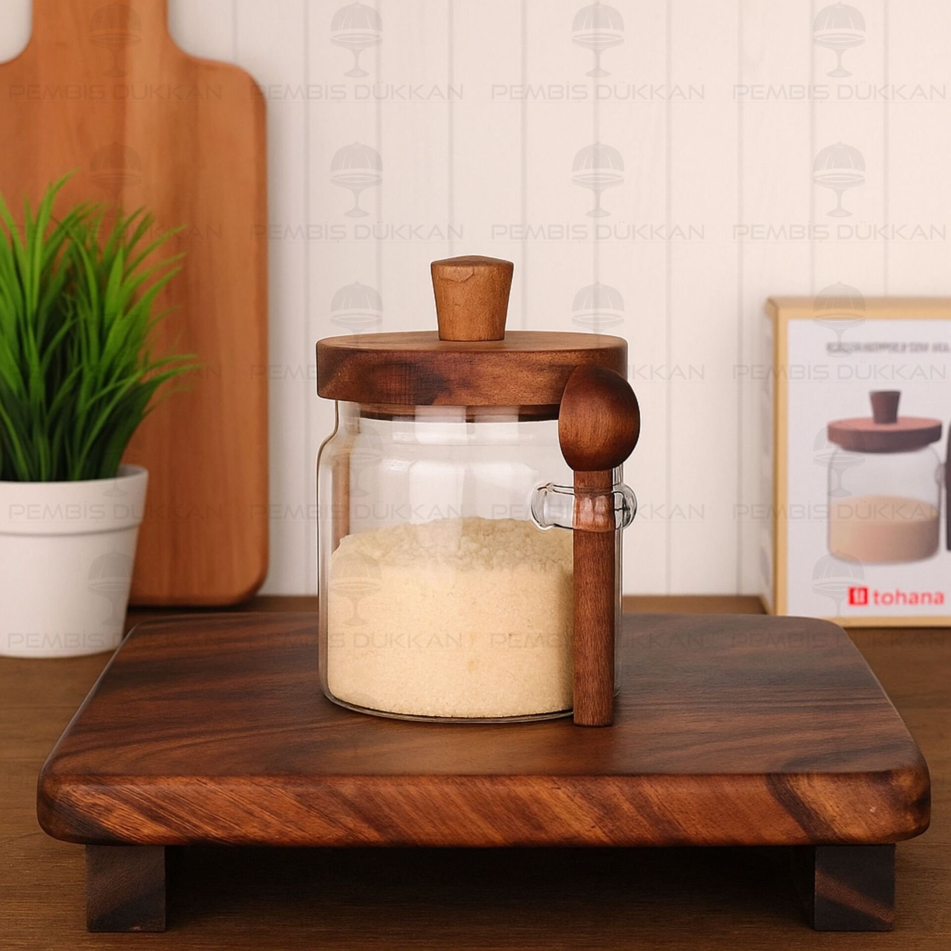 NOMİ 500ML KAŞIKLI, AKASYA KAPAKLI KAVANOZ (THN84311)