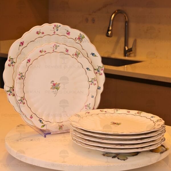 ROYAL CHARME-BLOSSOM 7 PARÇA PASTA SETİ (P/ROY-0136)