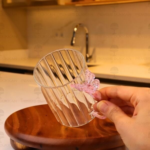 PEMBE KELEBEK, PİNTEREST CAM KUPA (1J44)