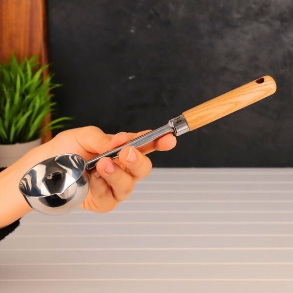 80 ML AHŞAP SAPLI, ÇELİK ÖLÇÜ KAŞIĞI (827)