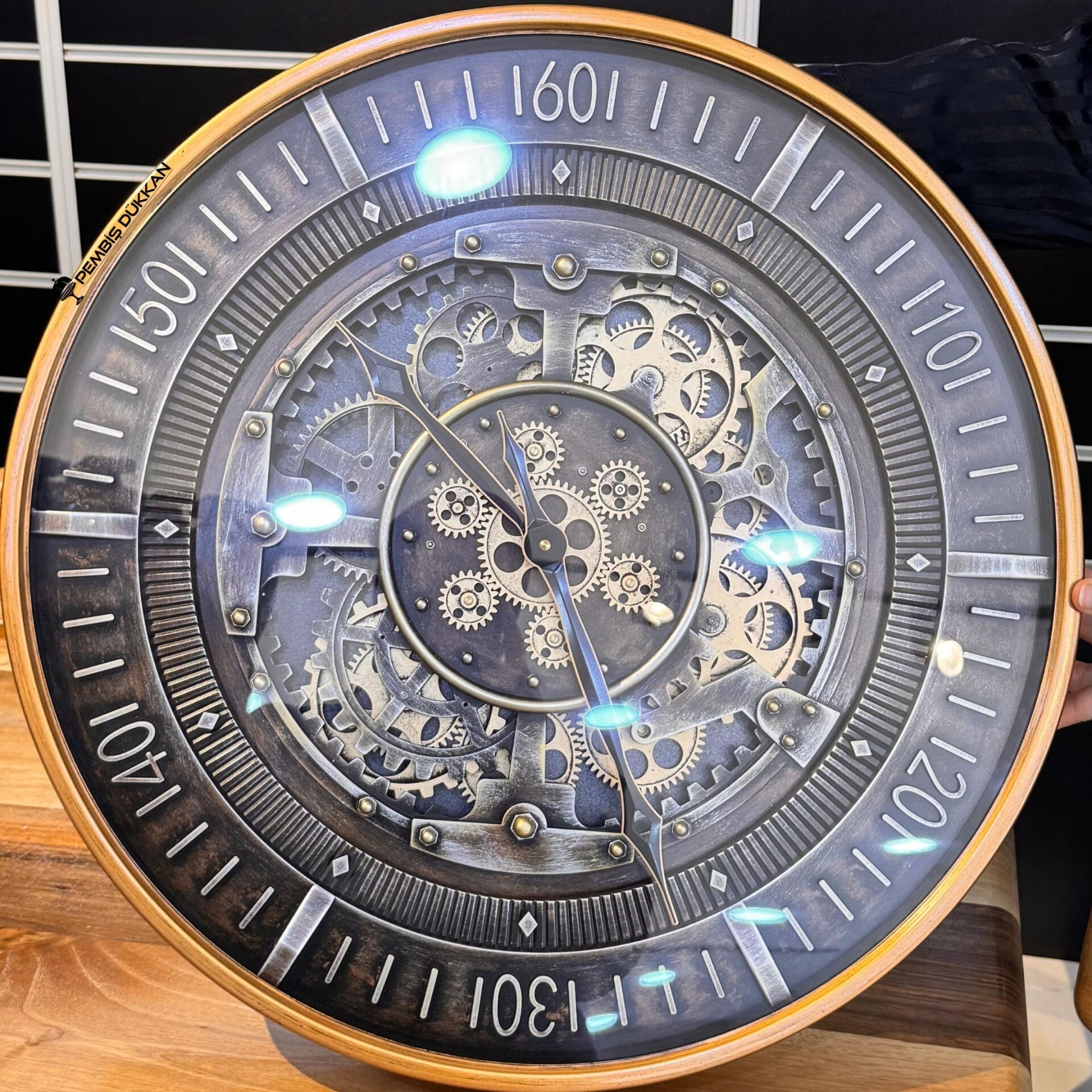 ÇARKLI DUVAR SAATİ 60 CM (6565)