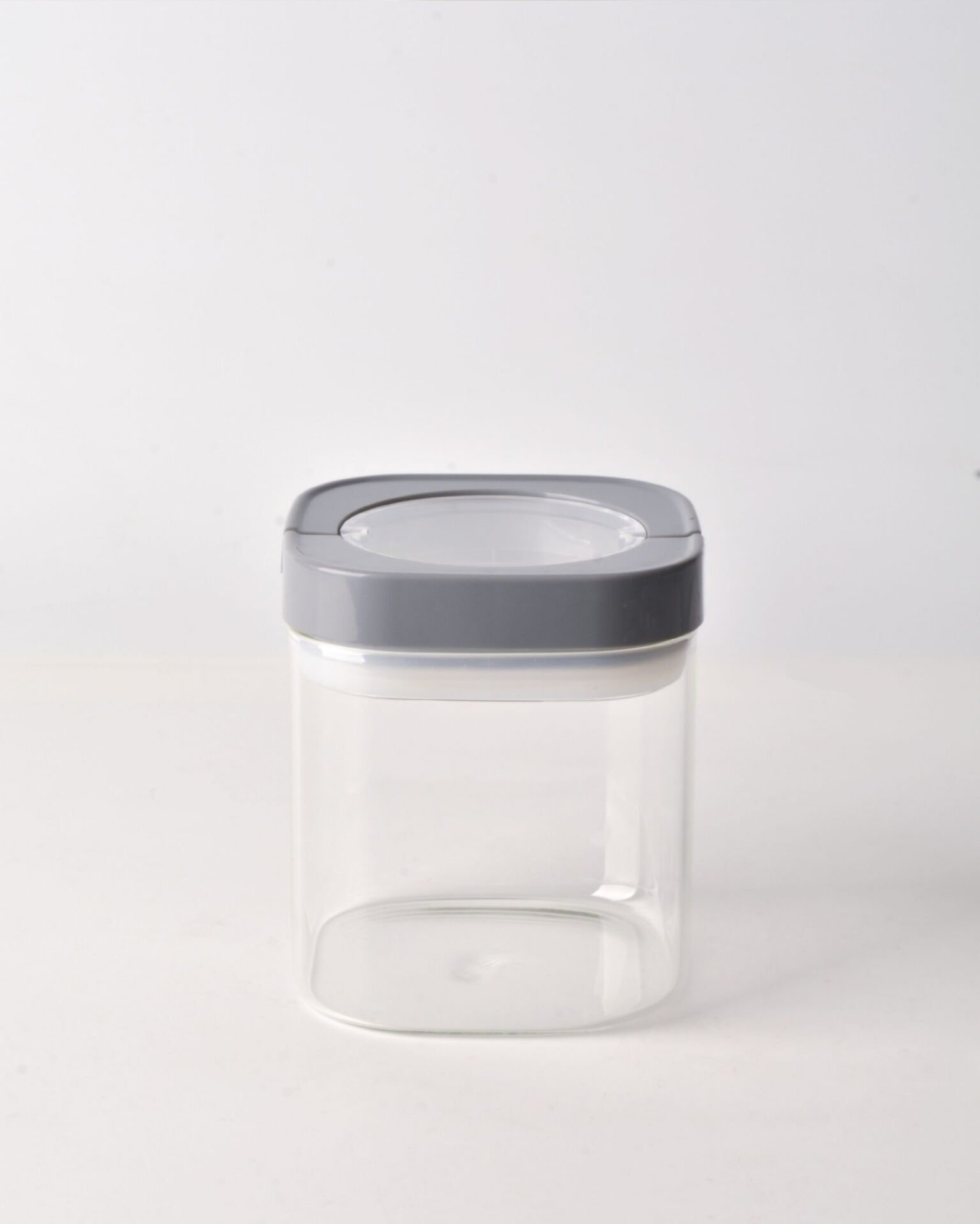 GRİ TESORA 600ML VAKUM KAPAK KARE CAM KAVANOZ (88511)