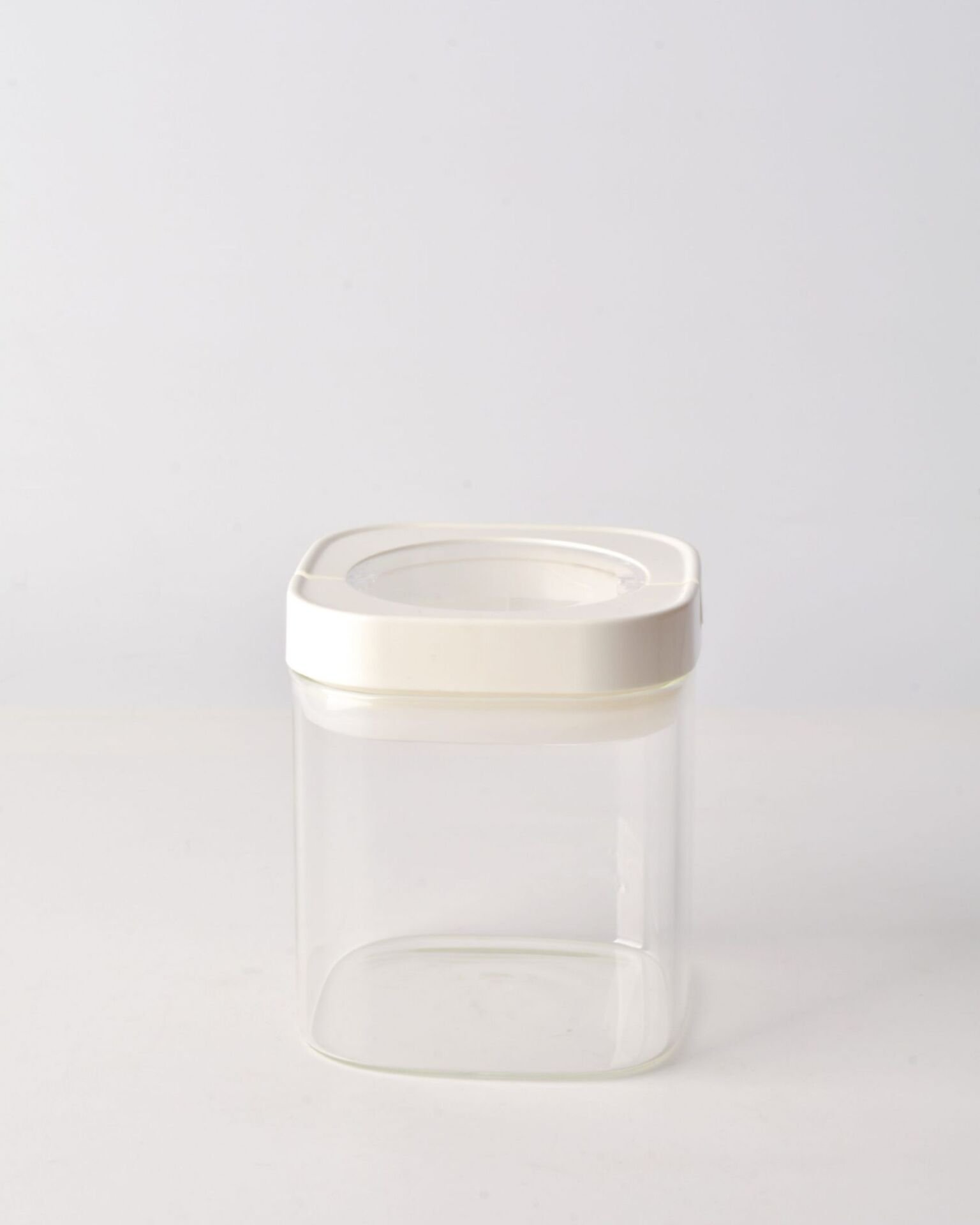 BEYAZ TESORA 600ML VAKUM KAPAK KARE CAM KAVANOZ (88501)