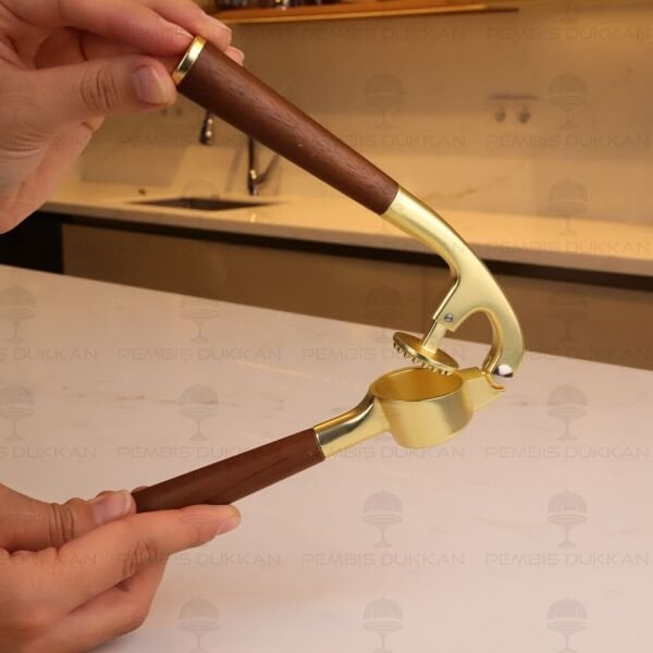 PRATEG AKASYA SAPLI GOLD SARIMSAK EZİCİ (1587)