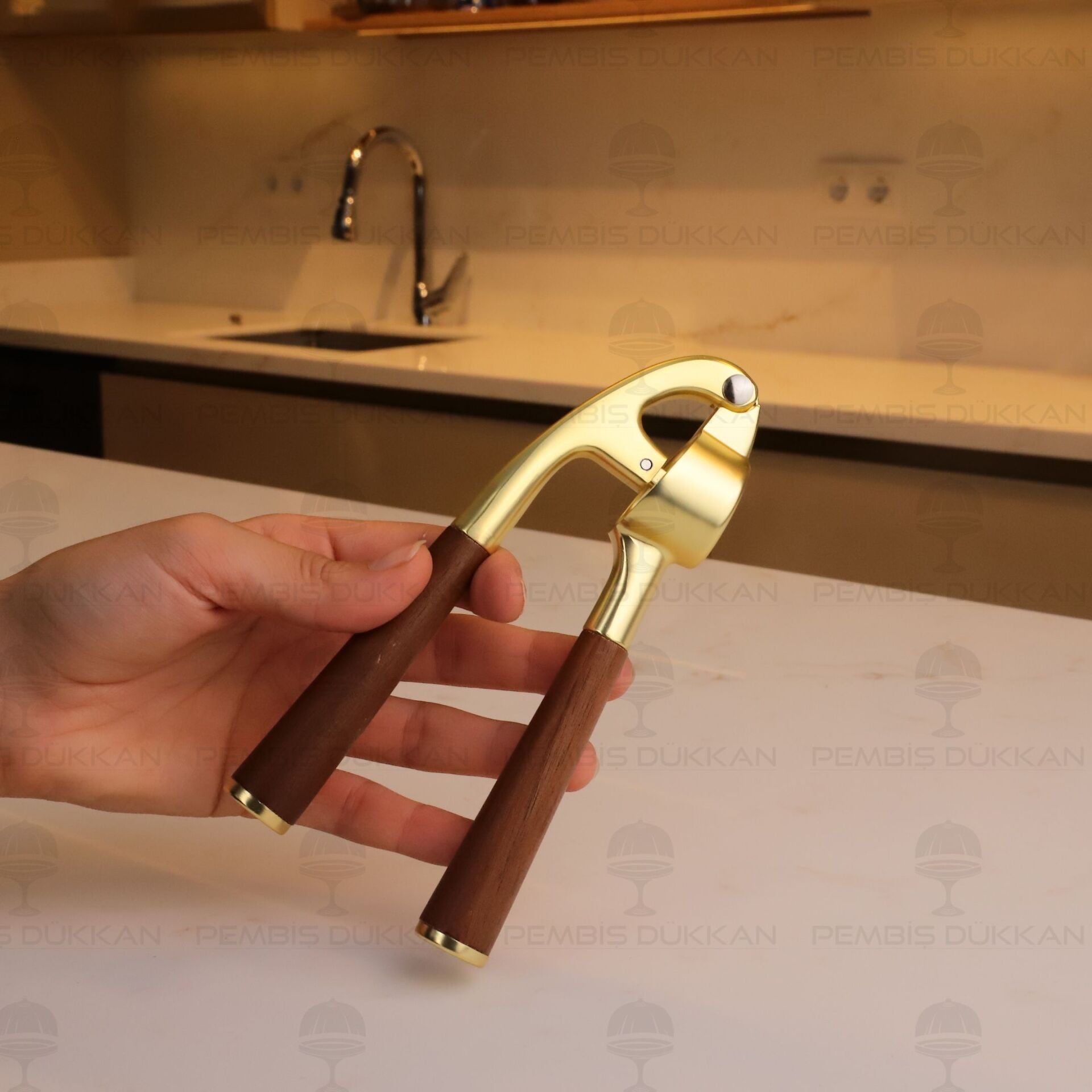 PRATEG AKASYA SAPLI GOLD SARIMSAK EZİCİ (1587)