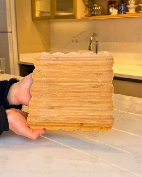 24CM KARE BAMBU ÇİÇEK TABAK (1617)