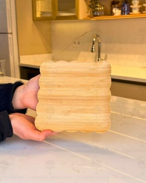 18CM KARE BAMBU ÇİÇEK TABAK (1615)