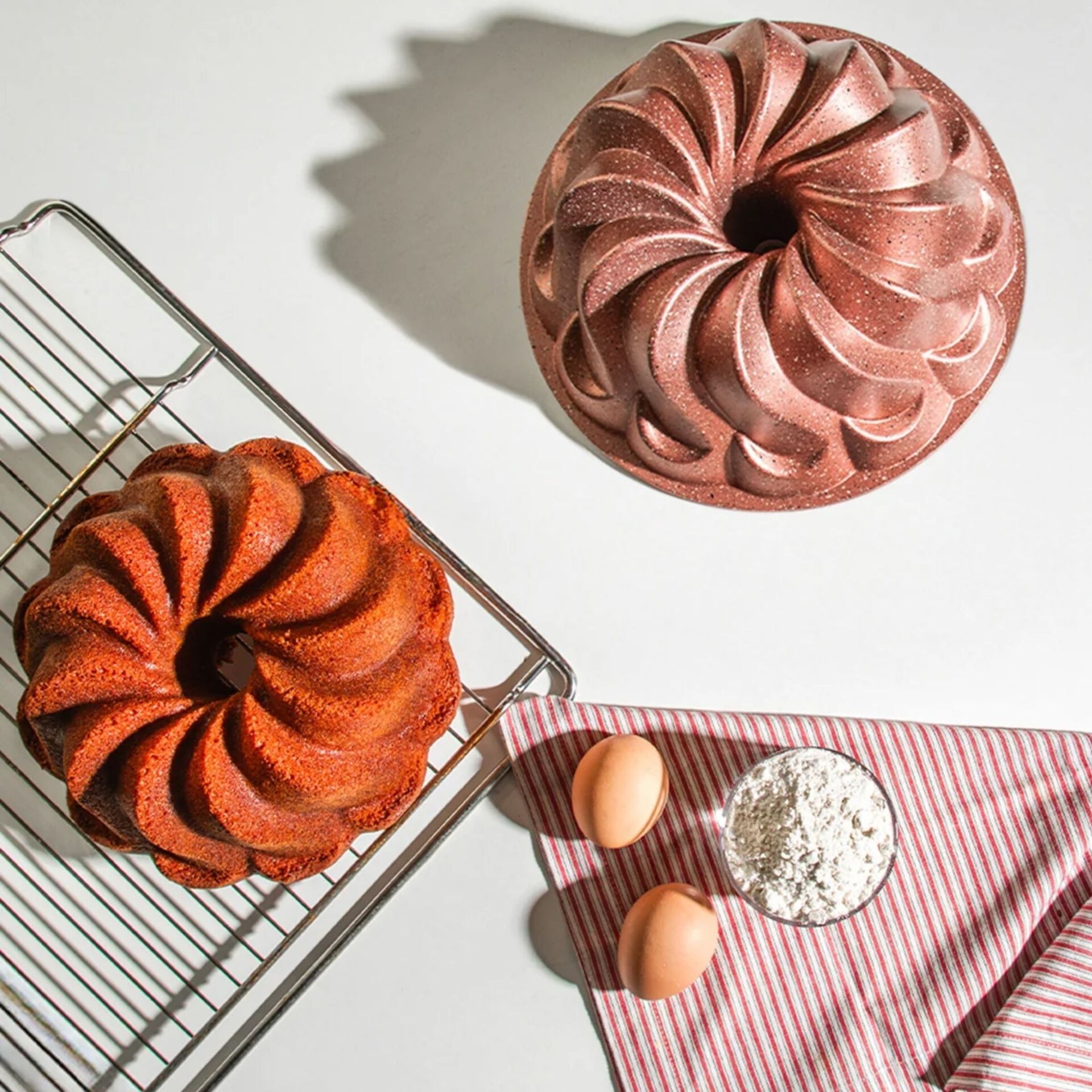 NİLÜFER ROSE 24,5CM DÖKÜM KEK KALIBI